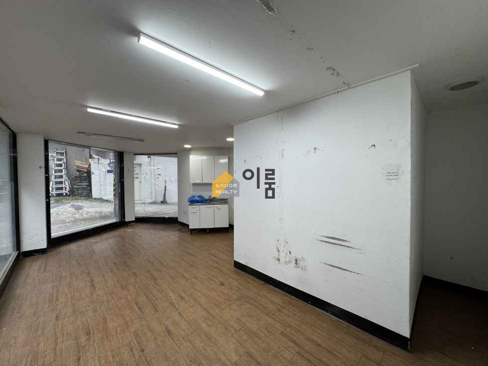 서울 광진구 중곡동 [1층 상가월세] 보1000월70관5 / 중곡동,주차(+5만),즉시입주,식당불가능,내부화장실 월세 매물번호 13394 사진 2