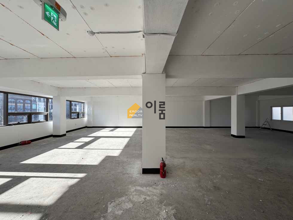 서울 광진구 중곡동 [3층 사무실월세] 보1억월550관50 / 중곡동,즉시입주,내부화장실 월세 매물번호 14147 사진 2