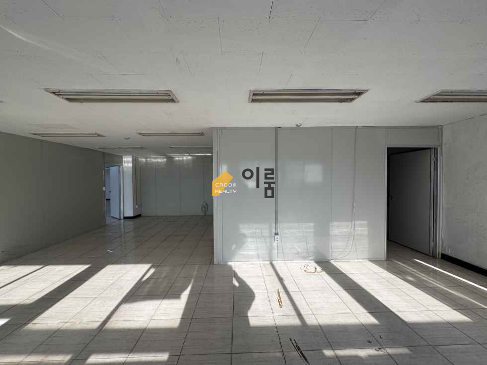 서울 광진구 중곡동 [3층 사무실월세] 보8000월700관60 / 중곡동,주차,즉시입주 월세 매물번호 14138 사진 5
