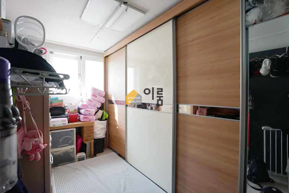 서울 광진구 중곡동 [6층 쓰리룸매매] 매가 6억4000관10 / 중곡동,대출(HUG),주차(+5만),협의후입주(27년11월~),갭투자 매매 매물번호 14283 사진 8