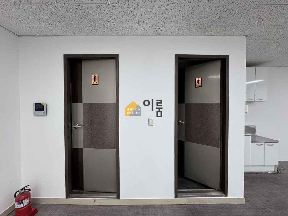 서울 광진구 중곡동 [3층 사무실월세] 보5000월300관30 / 중곡동,주차(기계식),즉시입 월세 매물번호 13865 사진 3